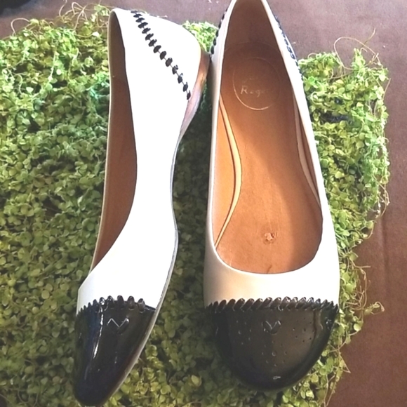 JACK ROGERS Neimans Black Patent Leather TOE BONE Upper Ballet FLATS Shoes 9 Euc - Picture 4 of 12